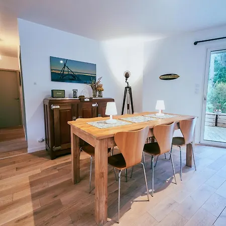 Chic Retreat By The Dunes *